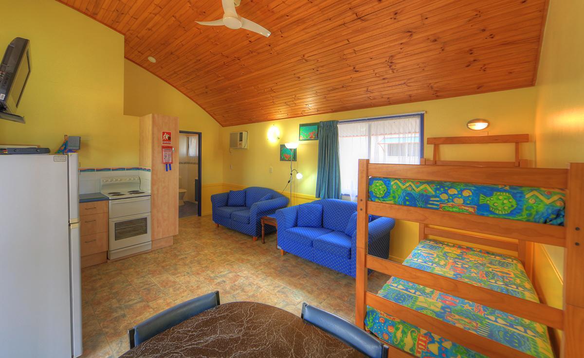 Sunlover Lodge Kinka Екстериор снимка